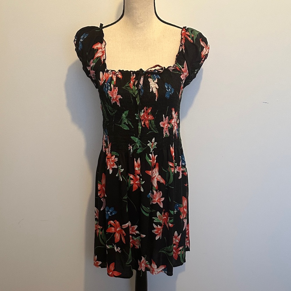 Shoreline XL Floral Puff Sleeve Dress Hawaiian Smocked mini